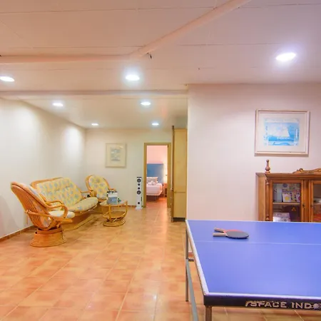 Holiday home San Pedro 6 Bedroom Villa, Heated Pool, Bbq, Wifi *
