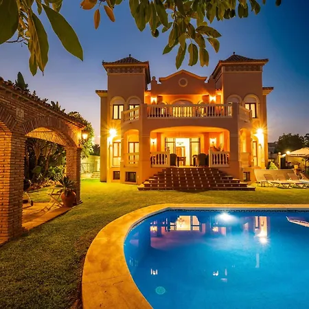 Holiday home San Pedro 6 Bedroom Villa, Heated Pool, Bbq, Wifi